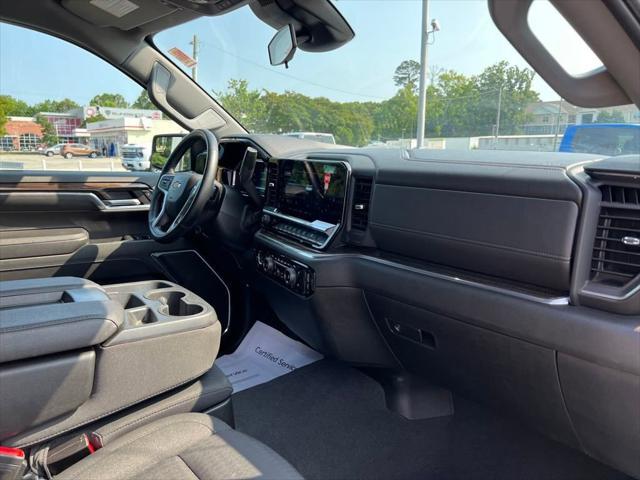 Photo of 2023 White Chevrolet Silverado 1500