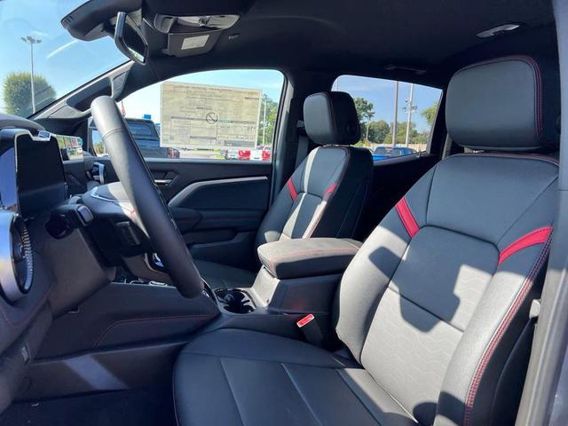Photo of 2025 Gray Chevrolet Colorado