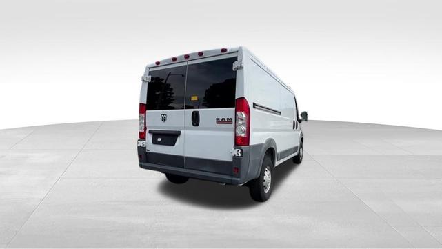 Photo of 2017 White RAM ProMaster 1500