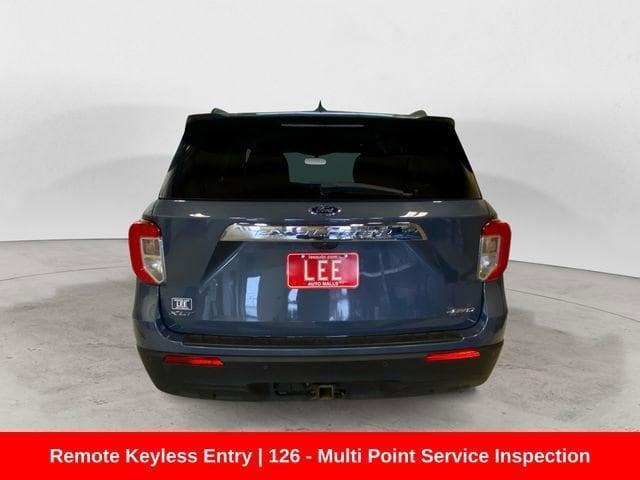 Photo of 2021 Infinite Blue Metallic Tinted Clearcoat Ford Explorer
