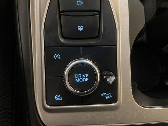 Photo of 2021 Infinite Blue Metallic Tinted Clearcoat Ford Explorer