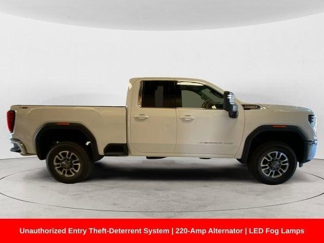 Photo of 2025 Summit White GMC Sierra 2500