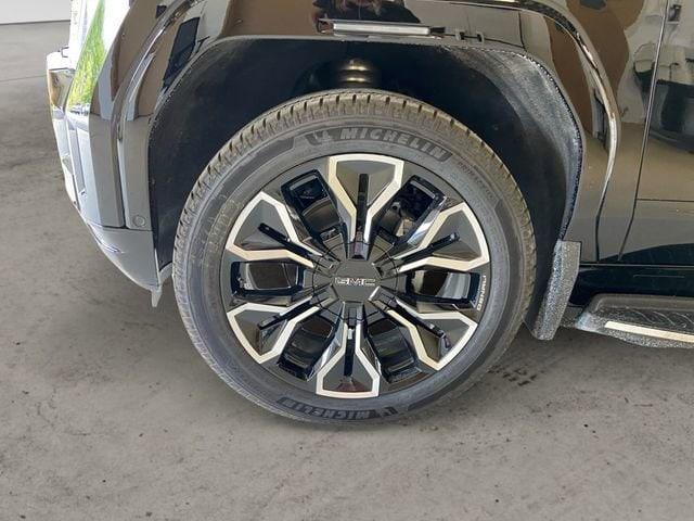 Photo of 2025 Onyx Black GMC Sierra EV