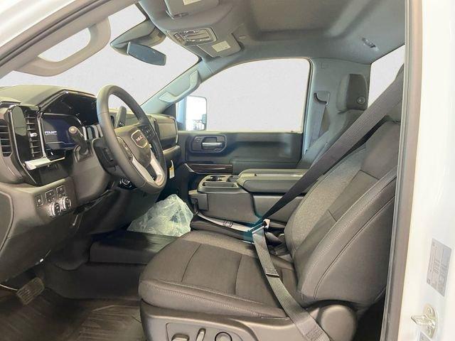 Photo of 2025 Summit White GMC Sierra 2500