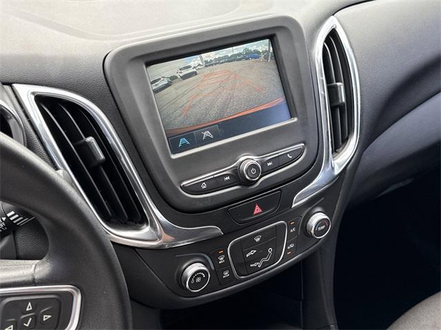 Photo of 2018 Orange Burst Metallic Chevrolet Equinox