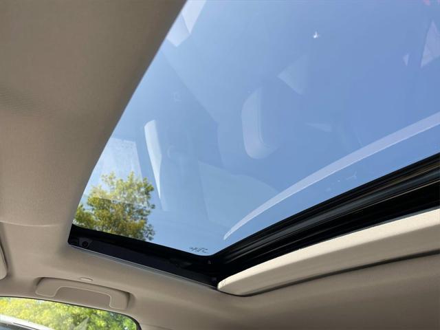 Photo of 2026 Crystal Black Pearl Honda CR-V