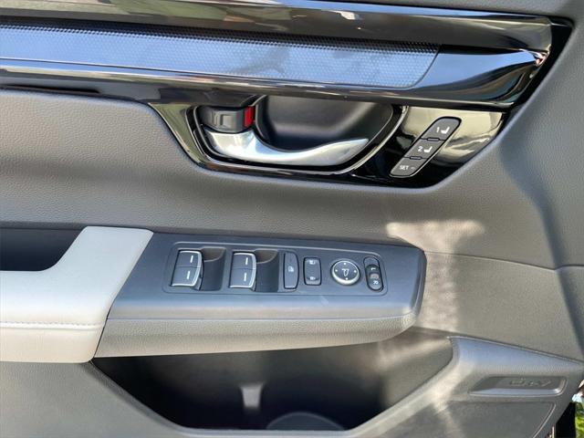 Photo of 2026 Crystal Black Pearl Honda CR-V