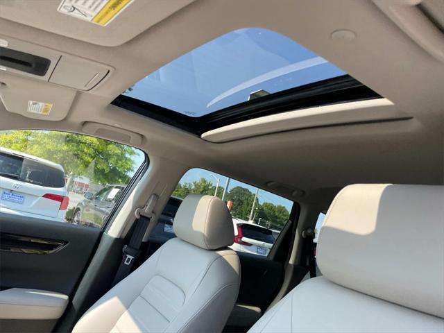 Photo of 2026 Crystal Black Pearl Honda CR-V