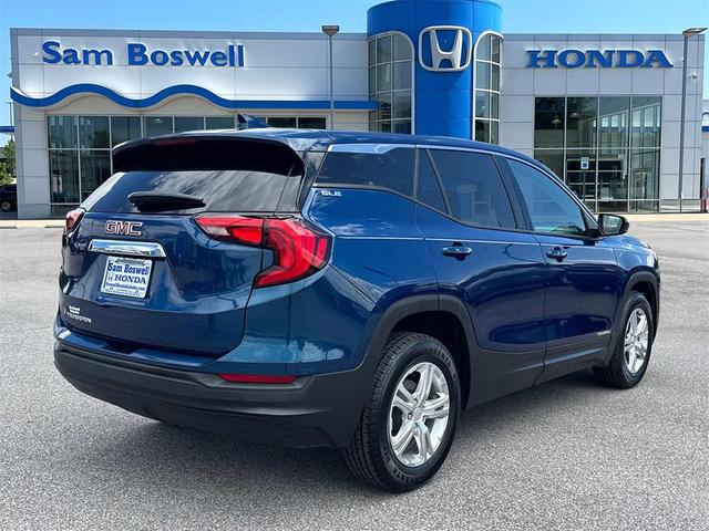 Photo of 2019 Blue Emerald Metallic GMC Terrain