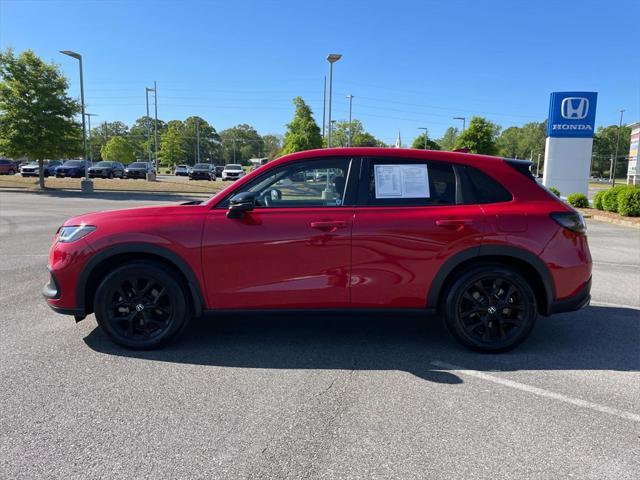 Photo of 2023 Milano Red Honda HR-V