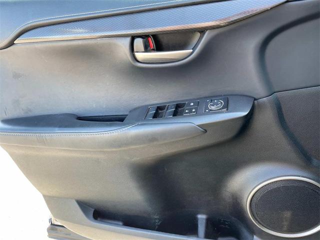 Photo of 2017 Atomic Silver Lexus NX 200t