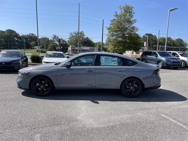 Photo of 2025 Urban Gray Pearl Honda Accord Hybrid
