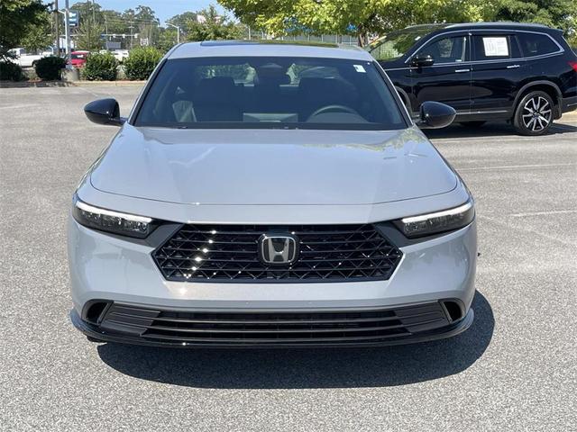 Photo of 2025 Urban Gray Pearl Honda Accord Hybrid