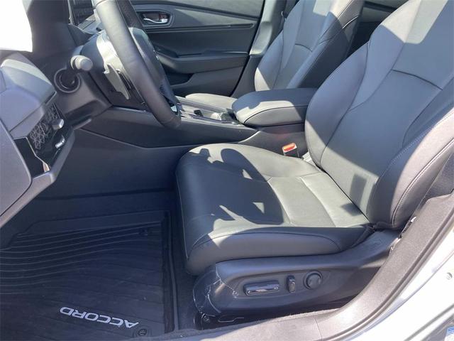 Photo of 2025 Solar Silver Metallic Honda Accord Hybrid