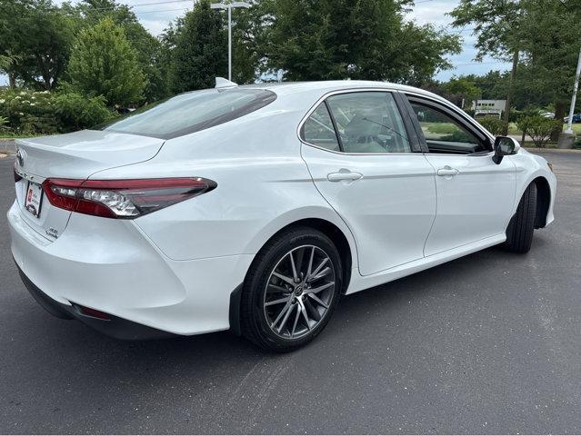 Photo of 2023 Wind Chill Pearl Toyota Camry Hybrid