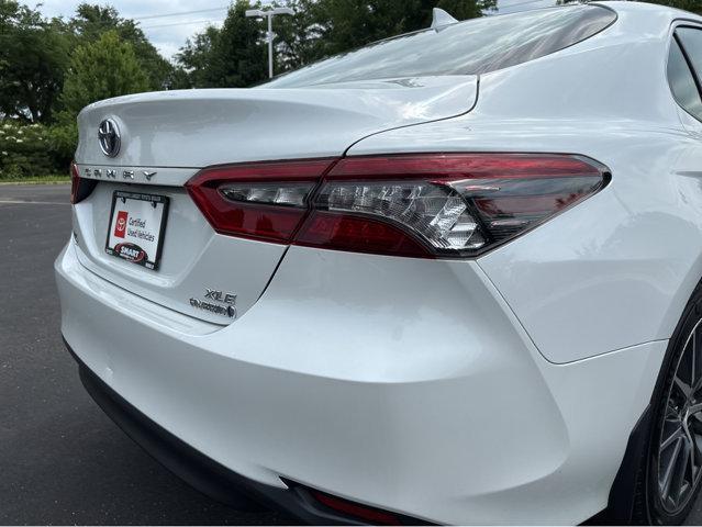 Photo of 2023 Wind Chill Pearl Toyota Camry Hybrid