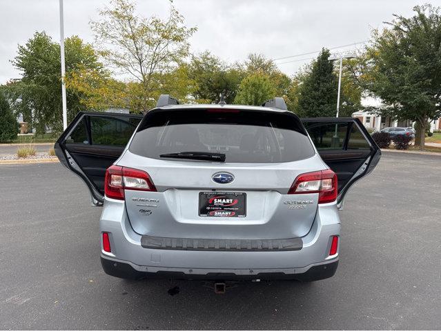 Photo of 2017 Ice Silver Metallic Subaru Outback