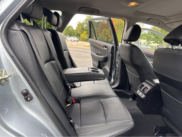 Photo of 2017 Ice Silver Metallic Subaru Outback