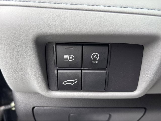 Photo of 2024 Midnight Black Metallic Toyota Highlander