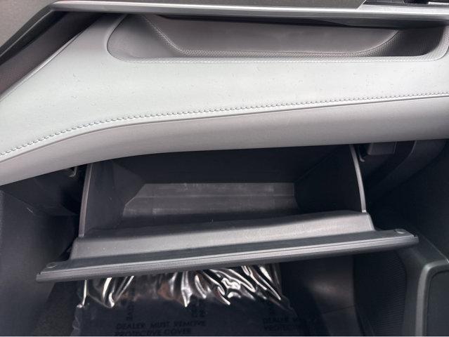 Photo of 2024 Midnight Black Metallic Toyota Highlander