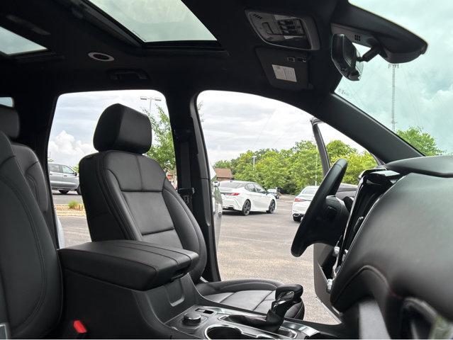 Photo of 2024 Sterling Gray Metallic Chevrolet Traverse