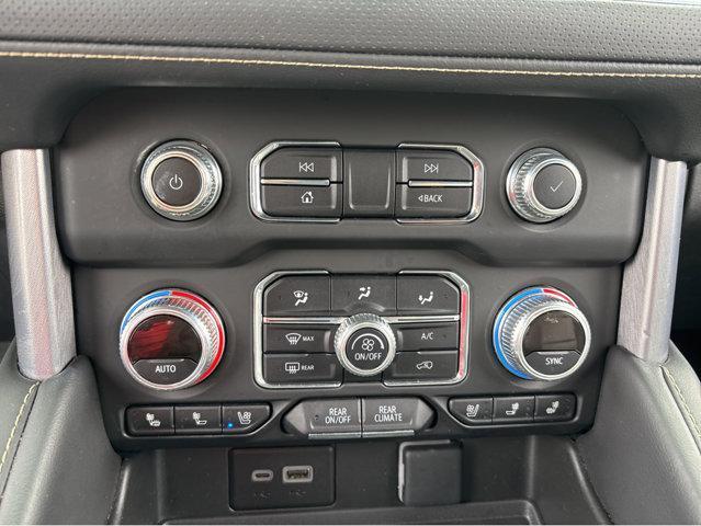 Photo of 2023 Onyx Black GMC Yukon