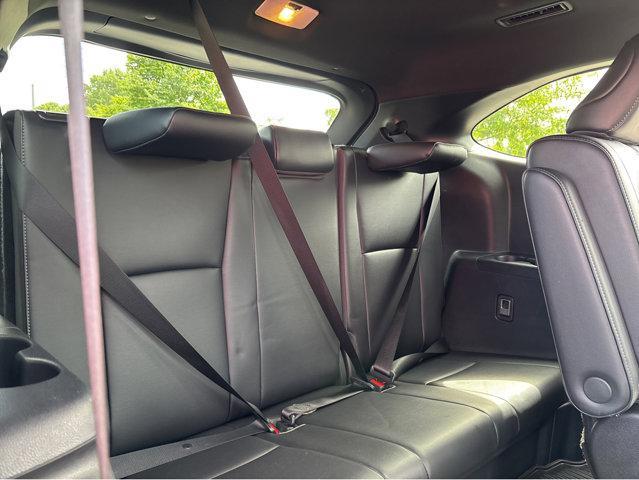 Photo of 2023 Magnetic Gray Metallic Toyota Highlander