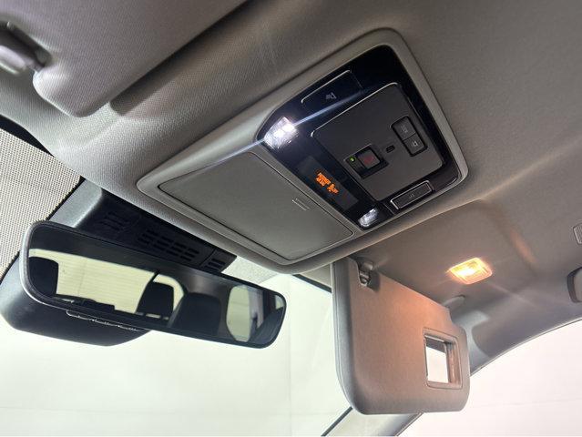 Photo of 2025 Ruby Flare Pearl Toyota Grand Highlander