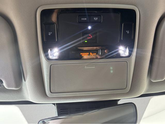 Photo of 2025 Ruby Flare Pearl Toyota Grand Highlander
