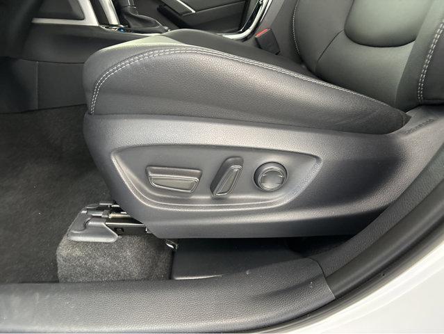 Photo of 2024 Wind Chill Pearl Toyota Corolla Cross