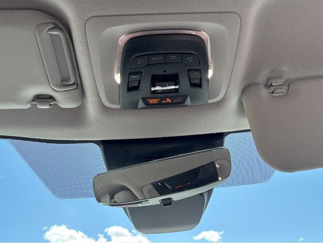 Photo of 2025 Wind Chill Pearl Toyota Corolla Cross