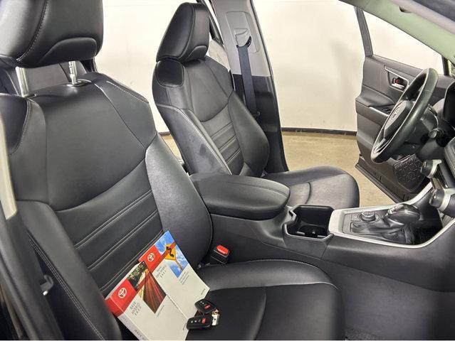 Photo of 2022 Midnight Black Metallic Toyota RAV4 Hybrid