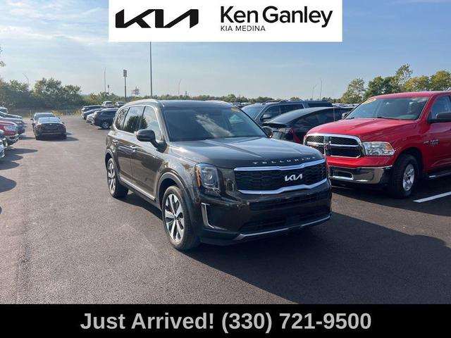 Photo of 2022 Dark Moss Kia Telluride
