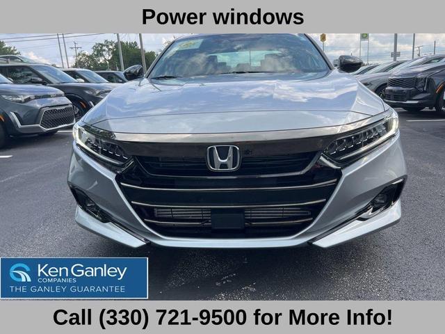Photo of 2022 Lunar Silver Metallic Honda Accord