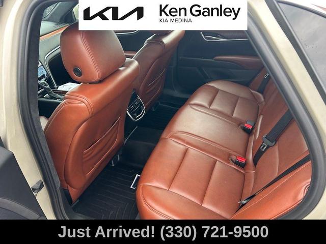 Photo of 2016 Silver Coast Metallic Cadillac XTS