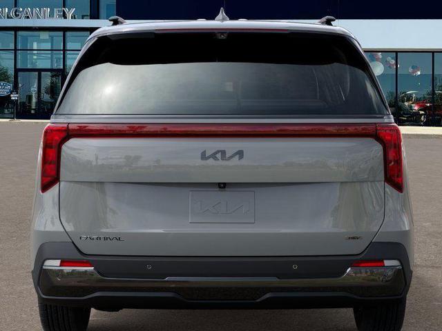 Photo of 2026 Ceramic Silver Kia Carnival Hybrid
