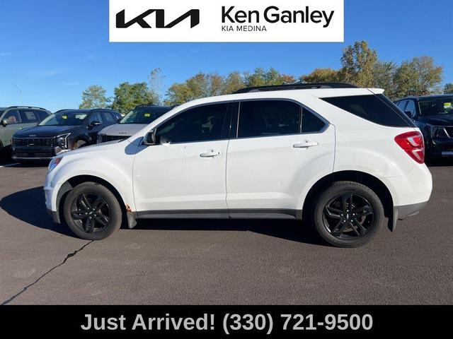 Photo of 2017 Summit White Chevrolet Equinox