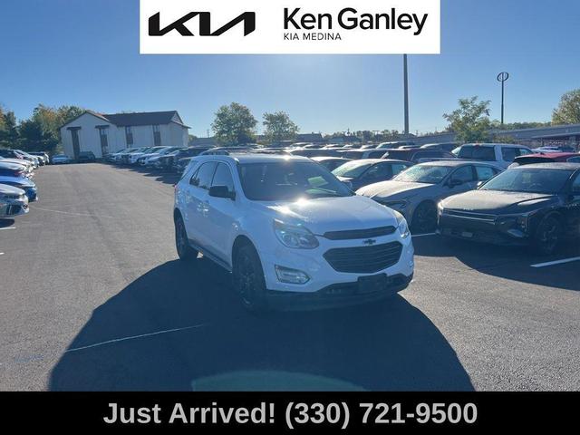 Photo of 2017 Summit White Chevrolet Equinox