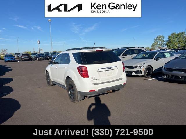 Photo of 2017 Summit White Chevrolet Equinox