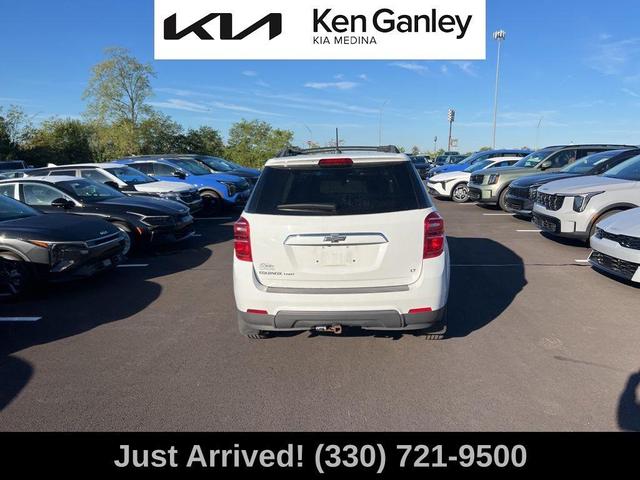 Photo of 2017 Summit White Chevrolet Equinox