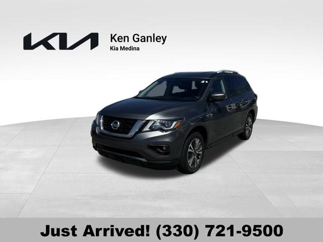2020 Nissan Pathfinder