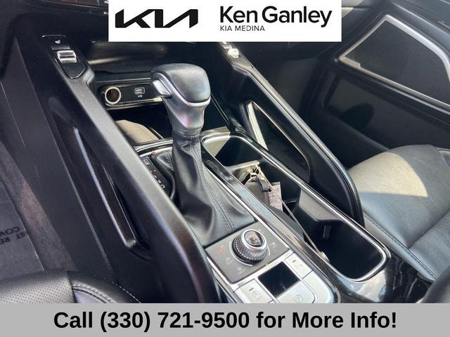 Photo of 2024 Midnight Black Kia Telluride