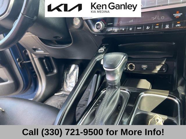 Photo of 2024 Midnight Black Kia Telluride