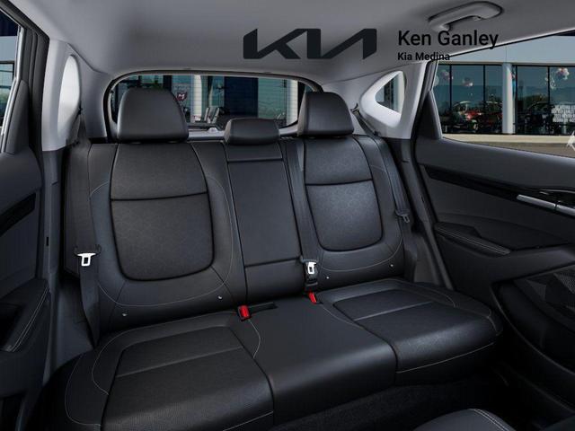 Photo of 2025 Dark Ocean Blue Kia Seltos