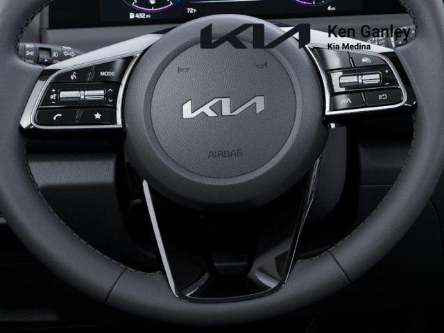 Photo of 2025 Dark Ocean Blue Kia Seltos