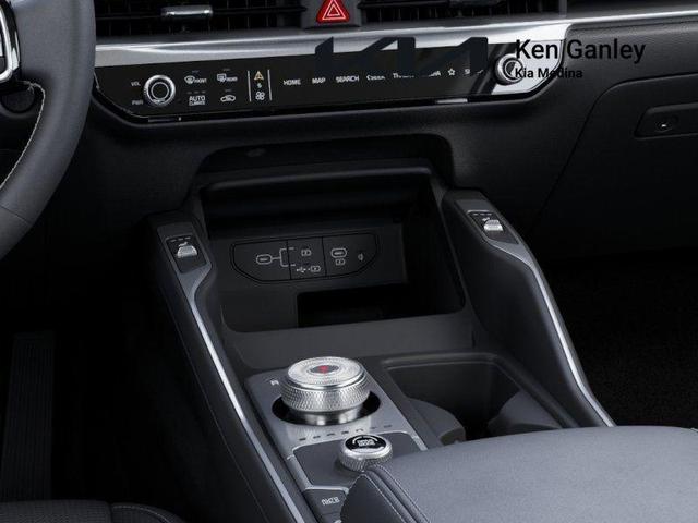 Photo of 2025 VOLCANICSAND Kia Sorento Hybrid