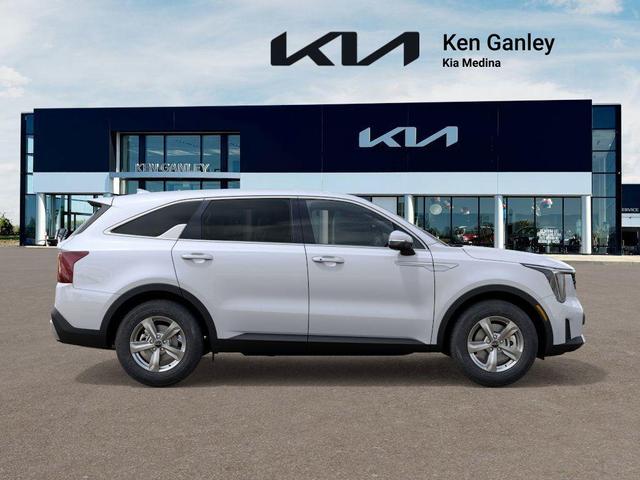 Photo of 2026 GLACIALWHITEPEA Kia Sorento