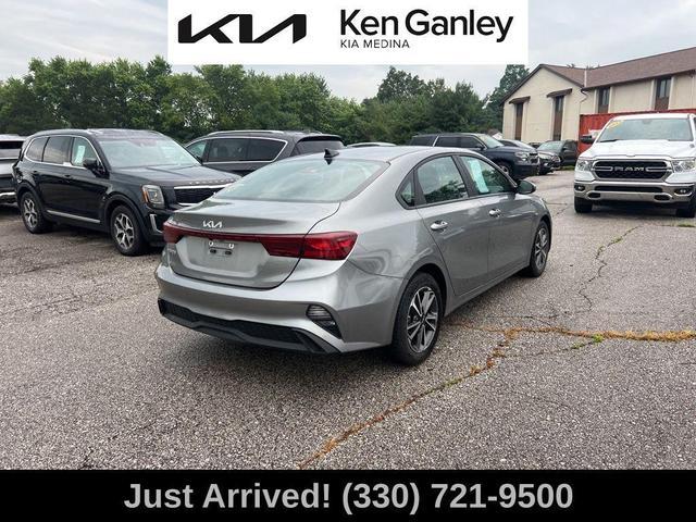 Photo of 2023 Steel Gray Kia Forte