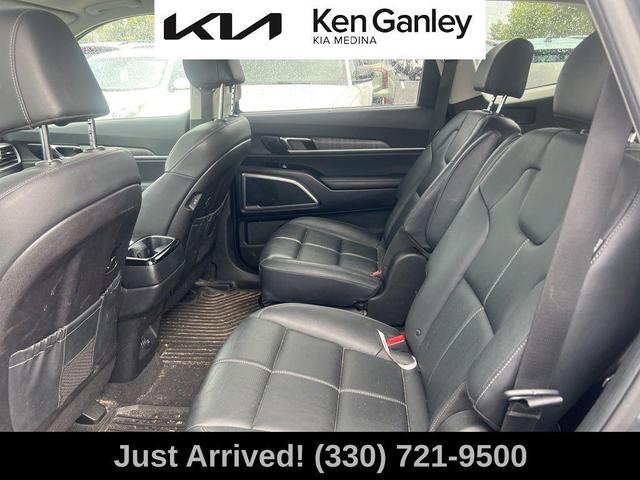 Photo of 2024 Gravity Gray Kia Telluride