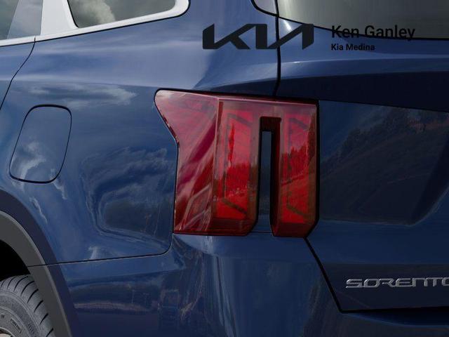 Photo of 2025 Midnight Black Kia Sorento